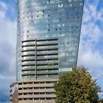 Hanza Tower 309 By Bookinghost *