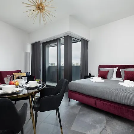 Hanza Tower 309 By Bookinghost Apartamento