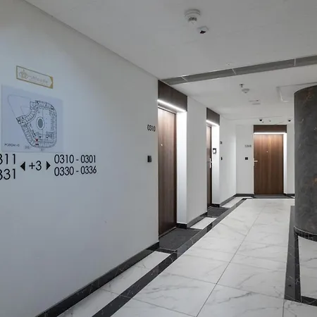 Hanza Tower 309 By Bookinghost Apartamento